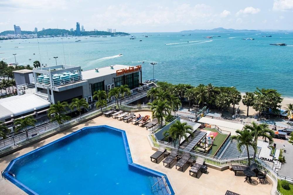 Markland Beach View Pattaya Exterior photo
