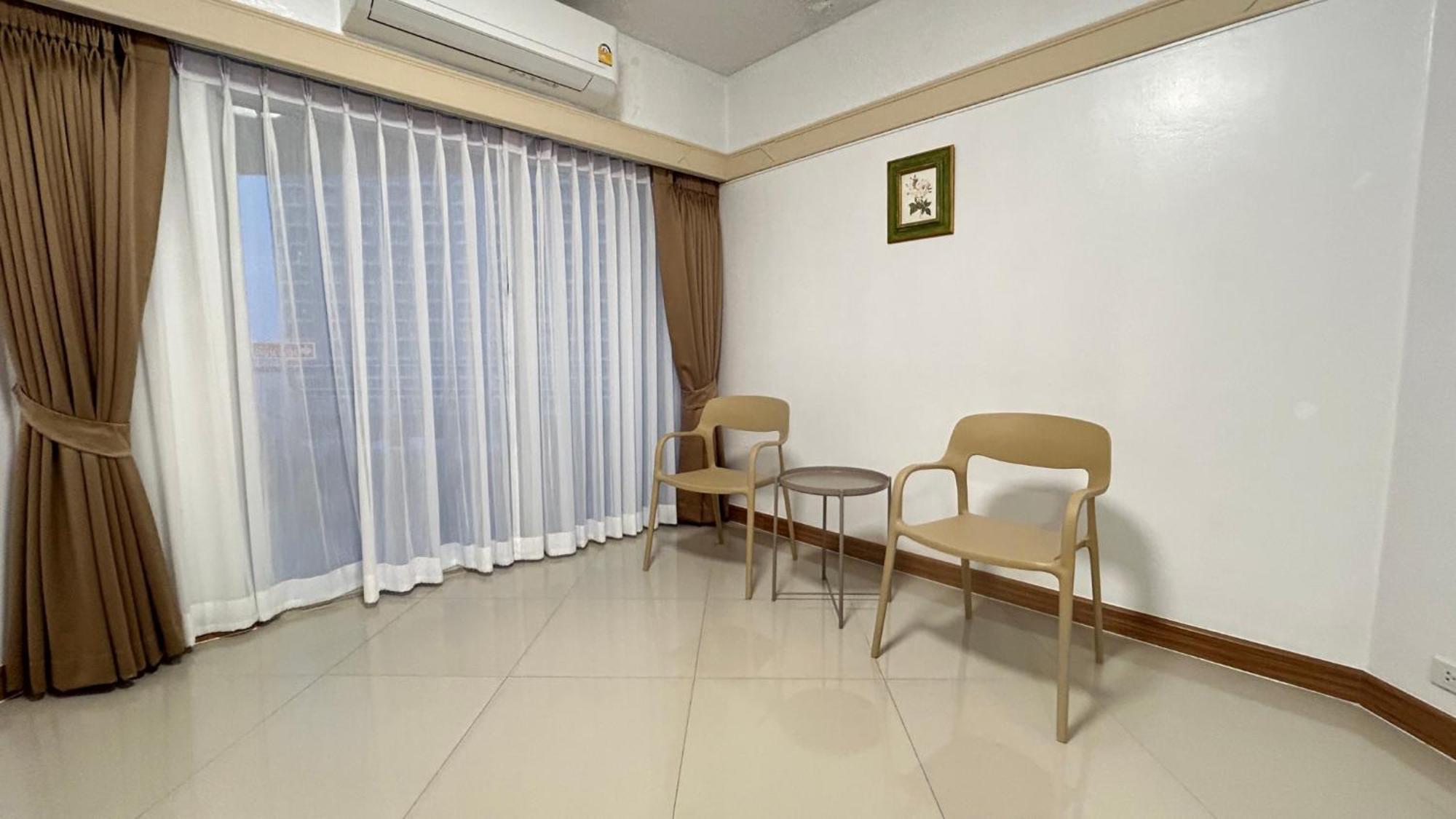 Markland Beach View Pattaya Exterior photo